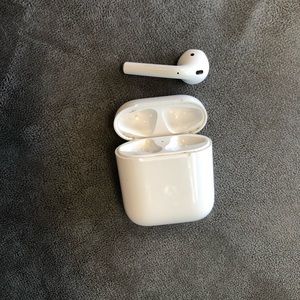 Apple Airpods